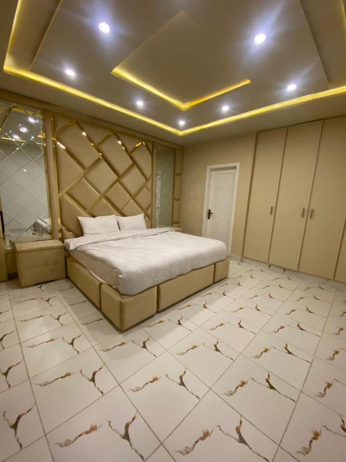 Luxe Suites Bahria Town Lahor Dış mekan fotoğraf
